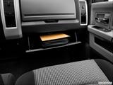  Glove box open photo